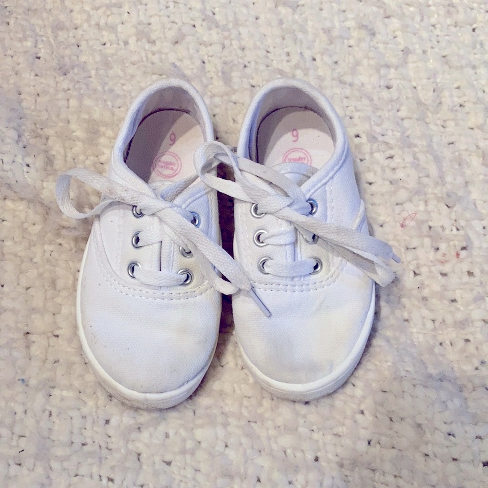 Girls size 9 Wonder Nation white sneakers